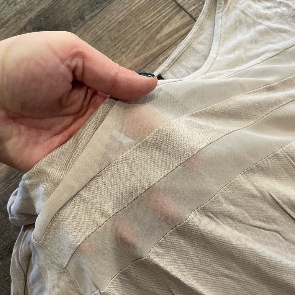 Ann Taylor 3/4 Sleeve Greyish-Lavender Top - Picture 3 of 4